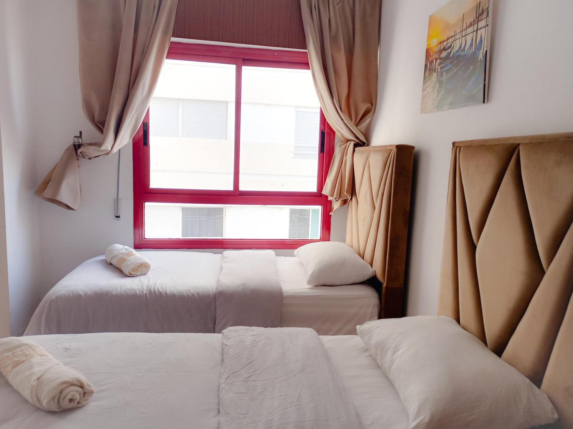 Au Centre En Face Hilton & Gare Train De Tgv De 丹吉尔